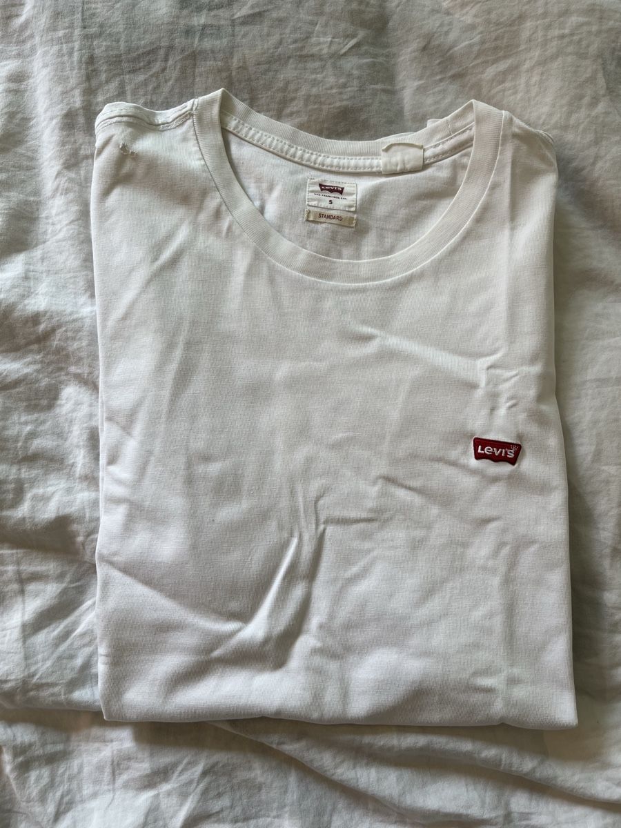 Levi's T-shirt: Levi's T-Shirt, Weiss, Grösse S – Usato da Zürich venduto da Richard_En_Passant