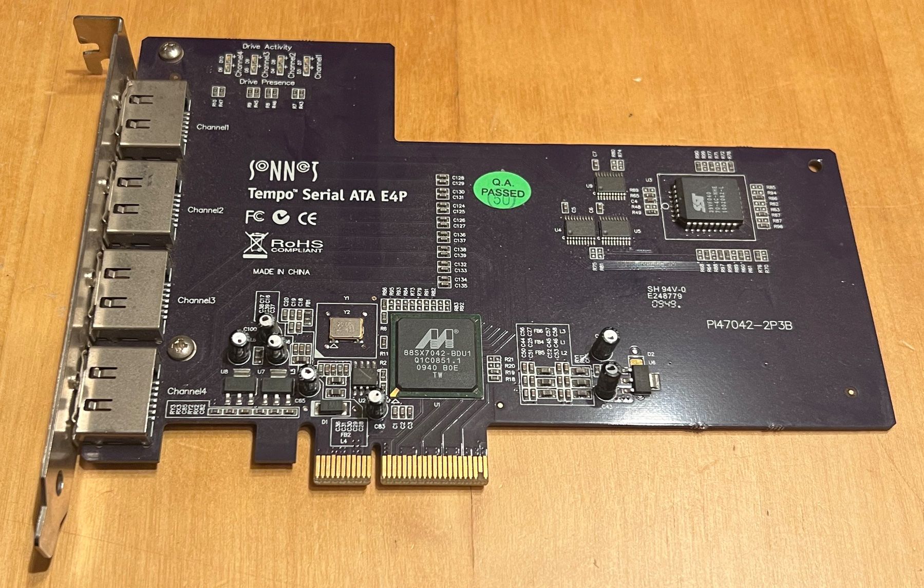 Unità & Adattatore: Sonnettech Tempo Serial ATA E4P – Usato da Unterengstringen venduto da NOISE 1