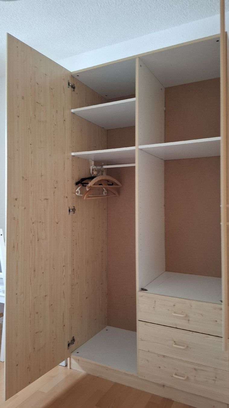 Ikea Armadi: kinderkleiderschrank – Usato da Effretikon venduto da syb_96nx 1