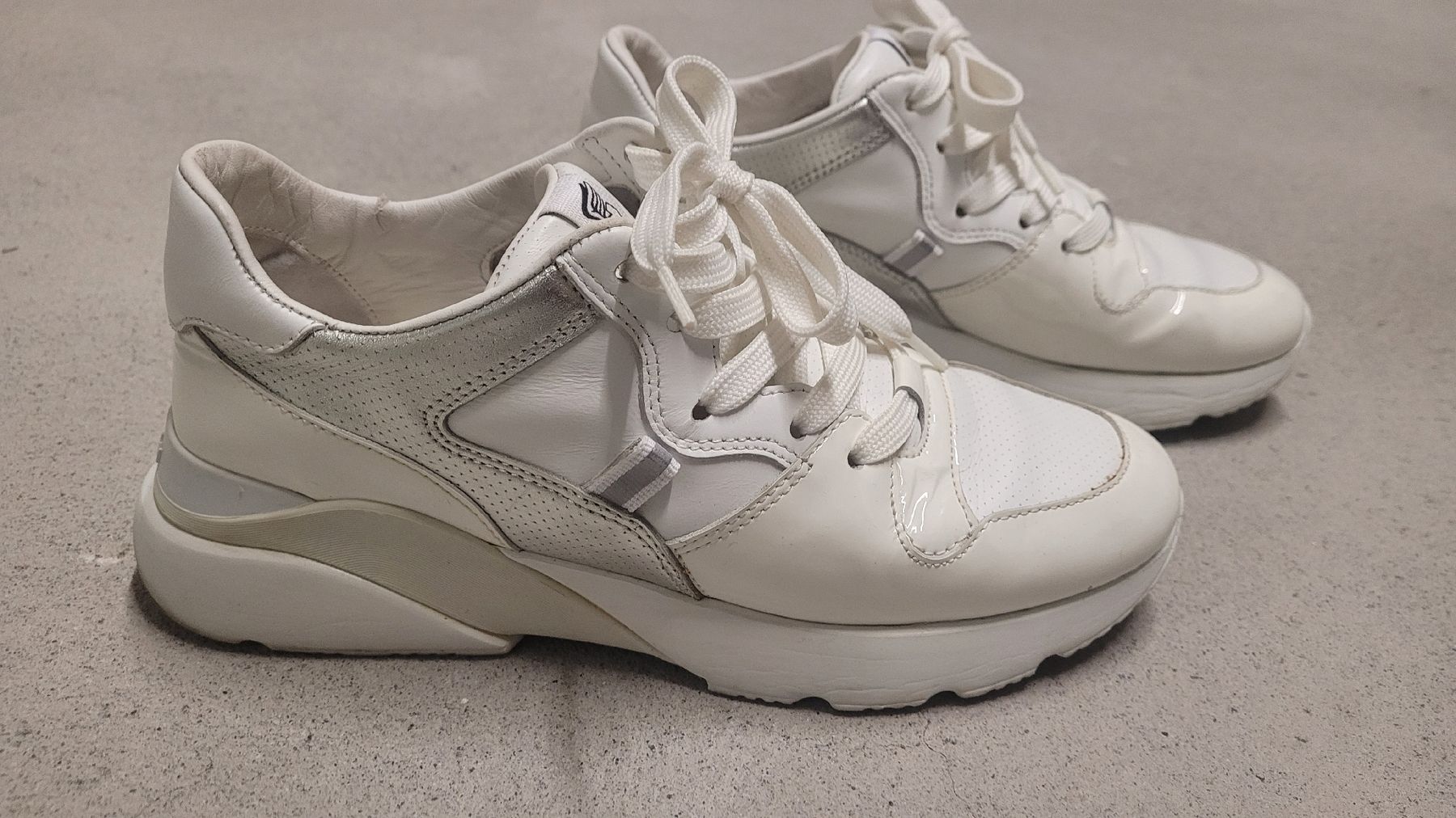 Hogan Scarpe da donna: Hogan Sneaker Gr. 38 – Usato da Vogelsang AG venduto da mil_ym96 4