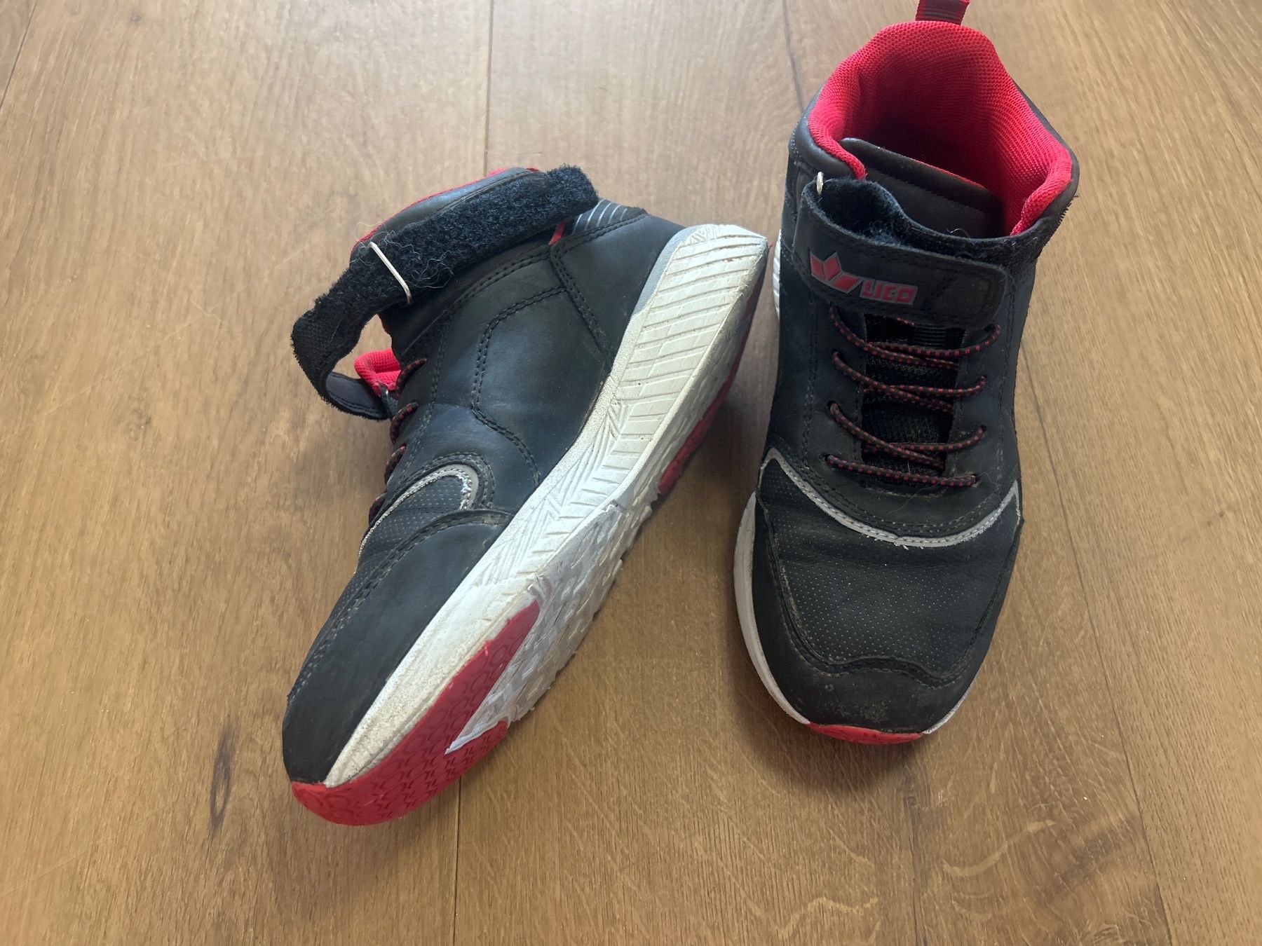 Scarpe per ragazzi: High Sneakers Comfortex Schwarz Junge Gr 35 – Usato da Regensdorf venduto da Spyke55 2