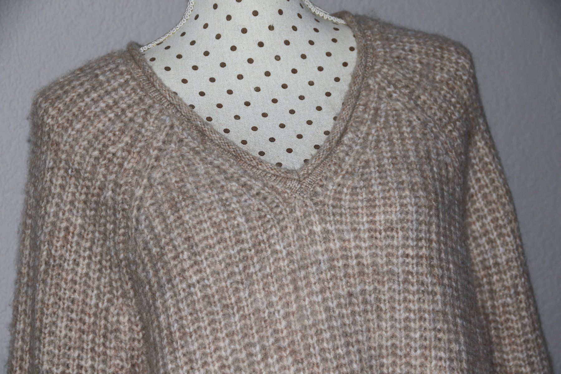 Maglioni & Felpe: Stylischer & warmer Pullover Gr.M NEU – Nuovo e nell'imballaggio originale da Oberwil-Lieli venduto da Svetlana28 5