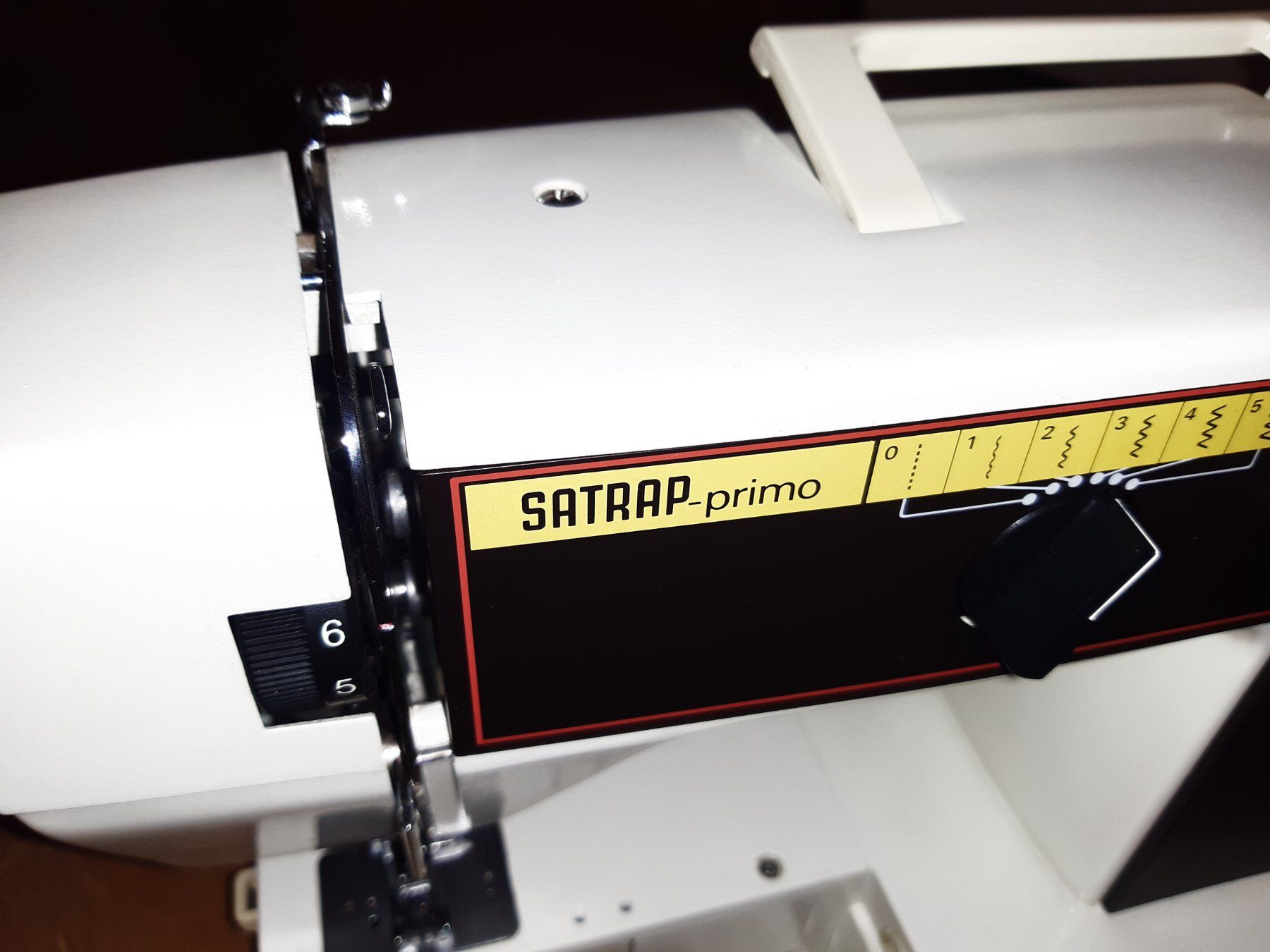 Macchine da cucire: Nähmaschine Satrap Primo – Usato da Lohn-Ammannsegg venduto da Molch7 4
