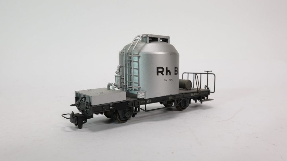 e67 Bemo RhB Zementtransportwagen 8075 / Bastelware / 1207 1