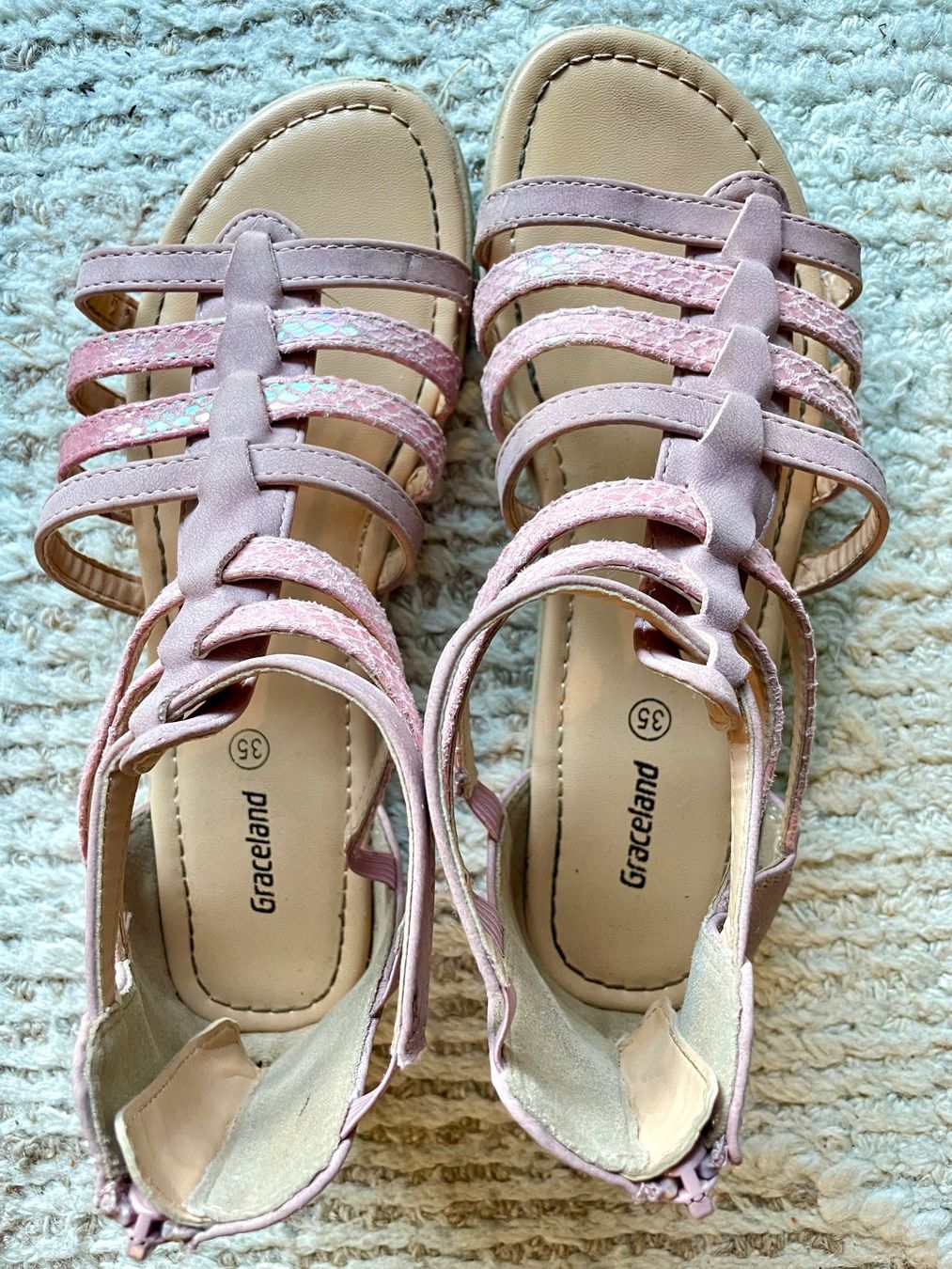 Graceland Scarpe per ragazze: Sandales Graceland EUR 35 – Usato da Gilly venduto da otiik 1