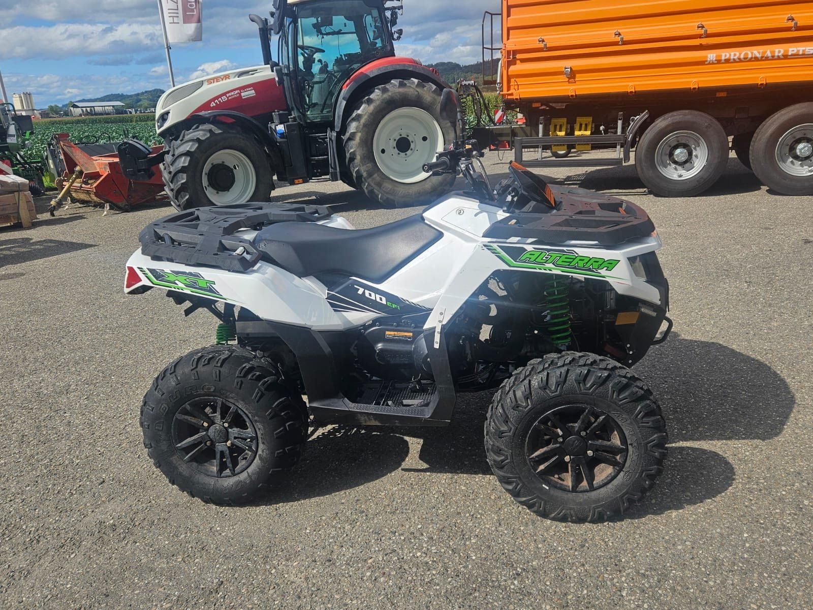 Arctic Cat ATVs / Quads: Quad Arctic Cat XR700 – Gebraucht aus Frauenfeld von HilzingerAG 4