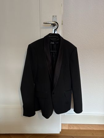 Damen Blazer Zara schwarz mit Satinrevers guter Zustand