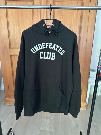 Anti Social Social Club x Undefeated Hoodie, Größe M Schwarz
