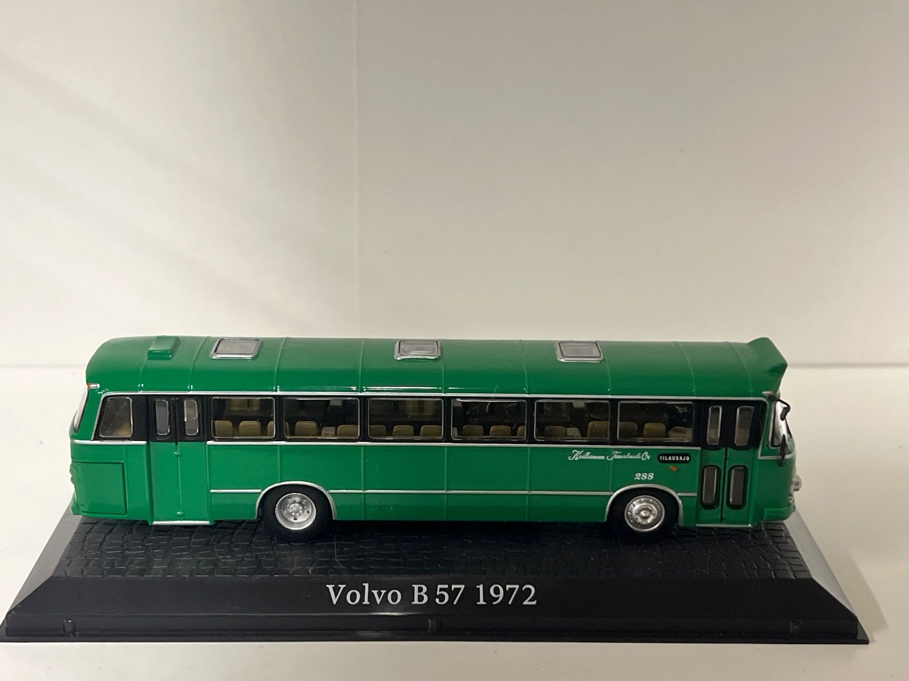 Modellini d'auto: Volvo B 57, 1972, Grün, Modellauto 1:72 – Usato da Geroldswil venduto da TopTrain54 1