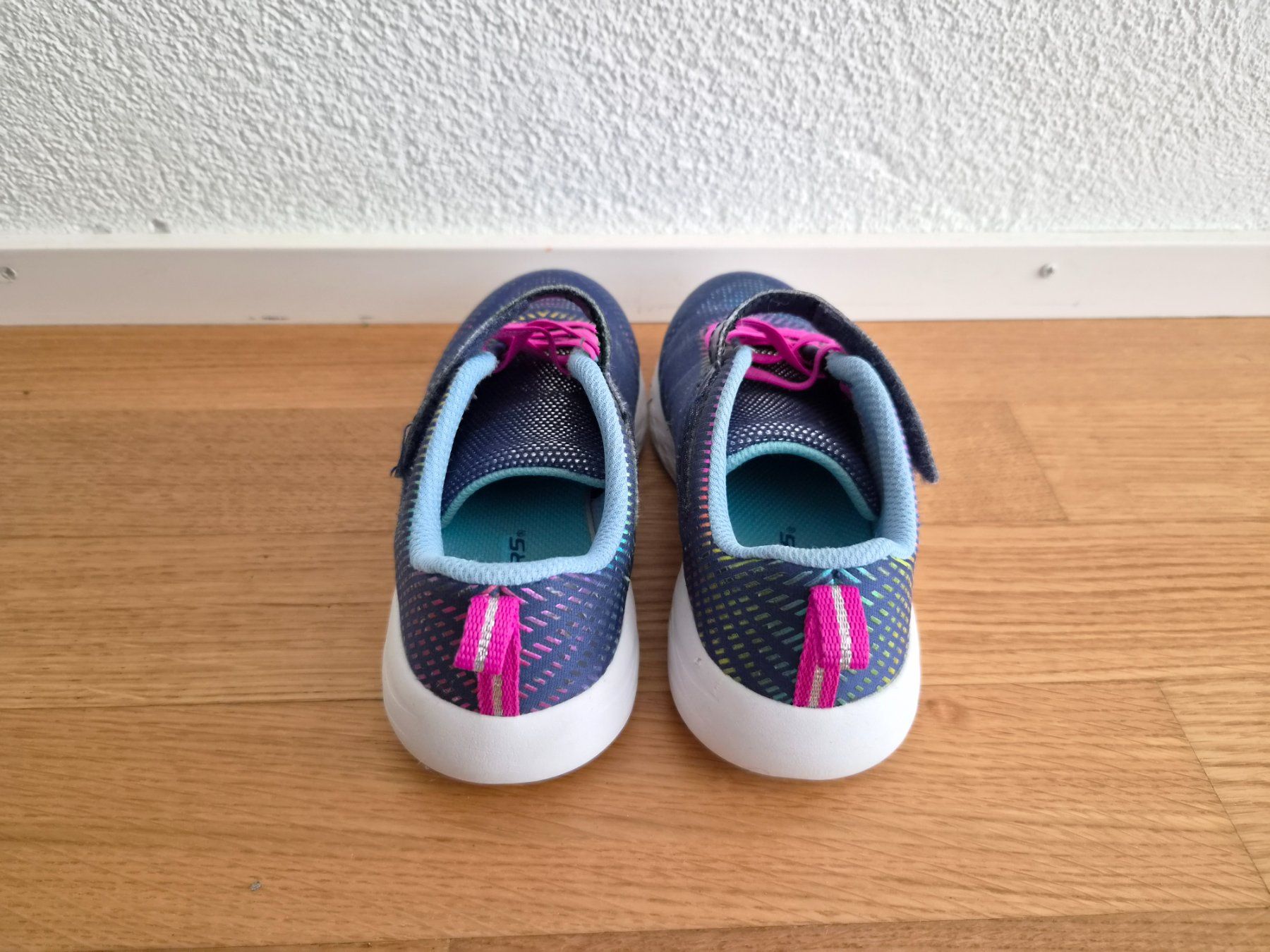 Skechers Schuhe für Mädchen: Skechers Gr 30 – Gebraucht aus Zumikon von daryona 2