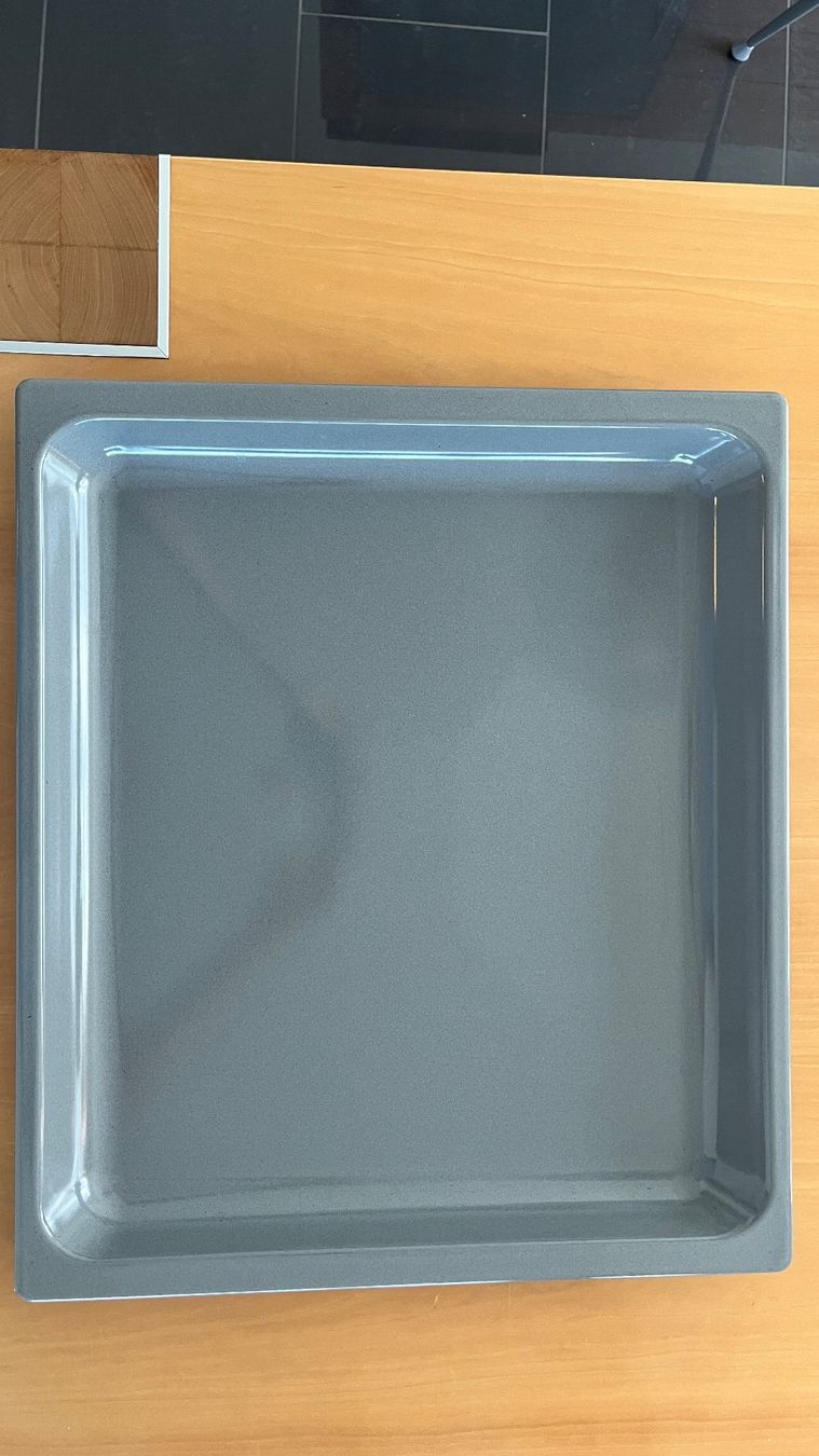 Teglie da forno: Miele Universal-Backblech (Original, PerfectClean) – Usato da Therwil venduto da solong