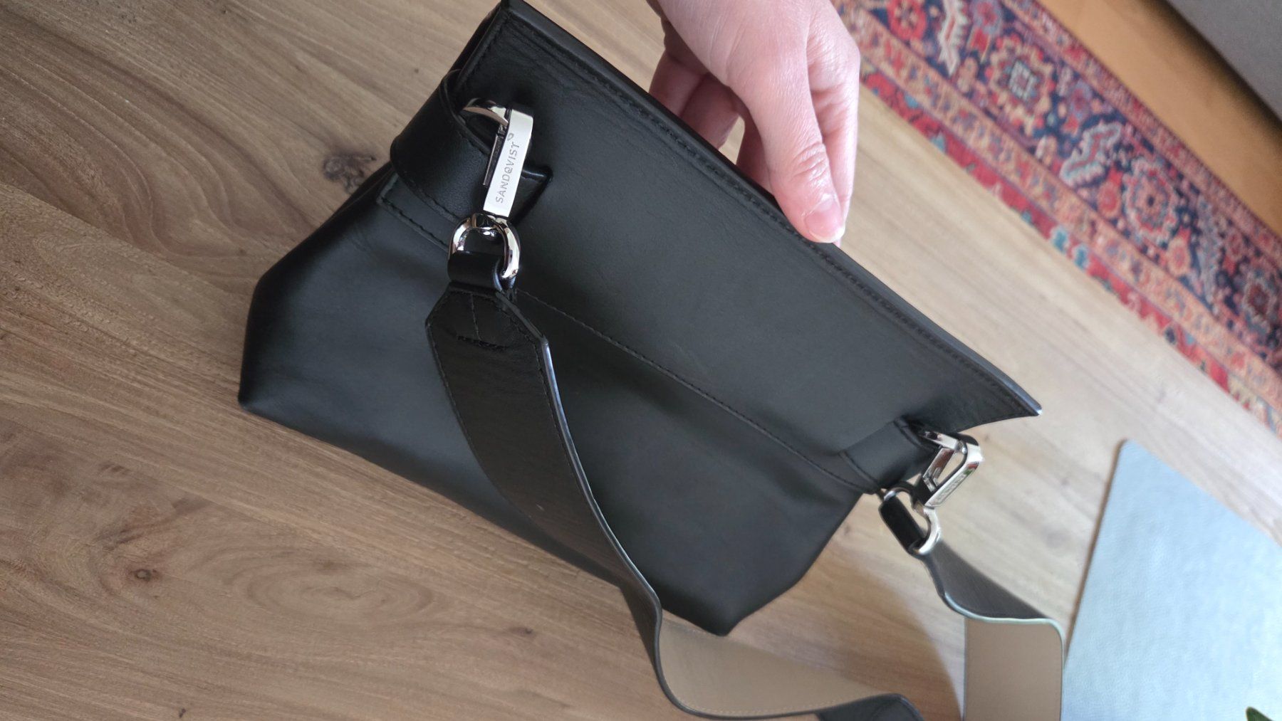 Taschen für Damen: Sandqvist Ledertasche klein – Neu und originalverpackt aus Bern von noelle21 3