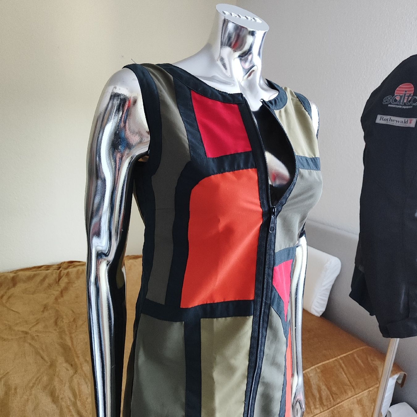 Vestiti: Kleid gr s – Usato da Langnau am Albis venduto da Judithsebi