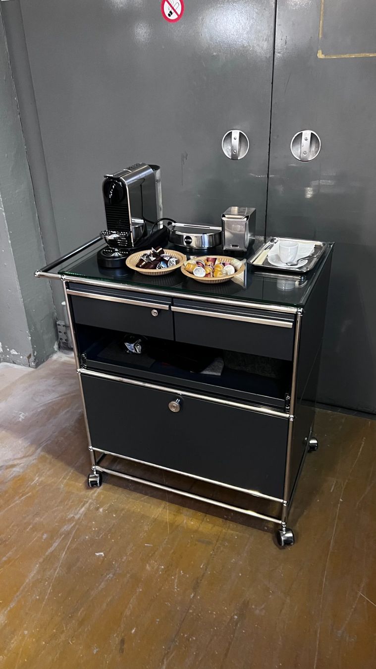 Banconi: USM-Haller: Coffeewagon, Upcycling/customized – Usato da Büren an der Aare venduto da maxx72 4
