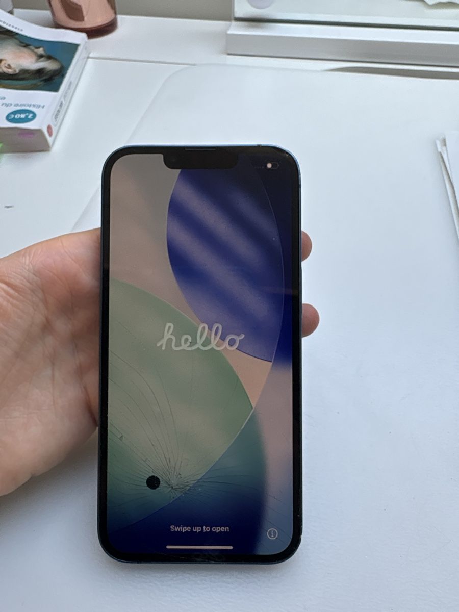 Telefone: iPhone 13 Apple bleu foncé  – Gebraucht aus Le Grand-Saconnex von c7w_ngx7 7