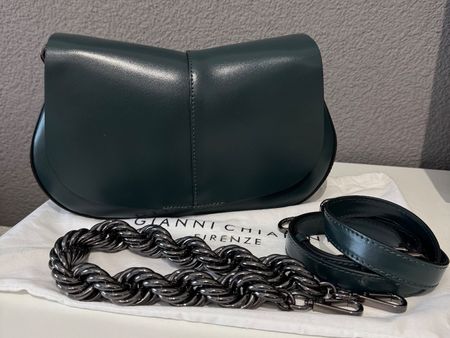 GIANNI CHIARINI Tasche “HELENA Round“