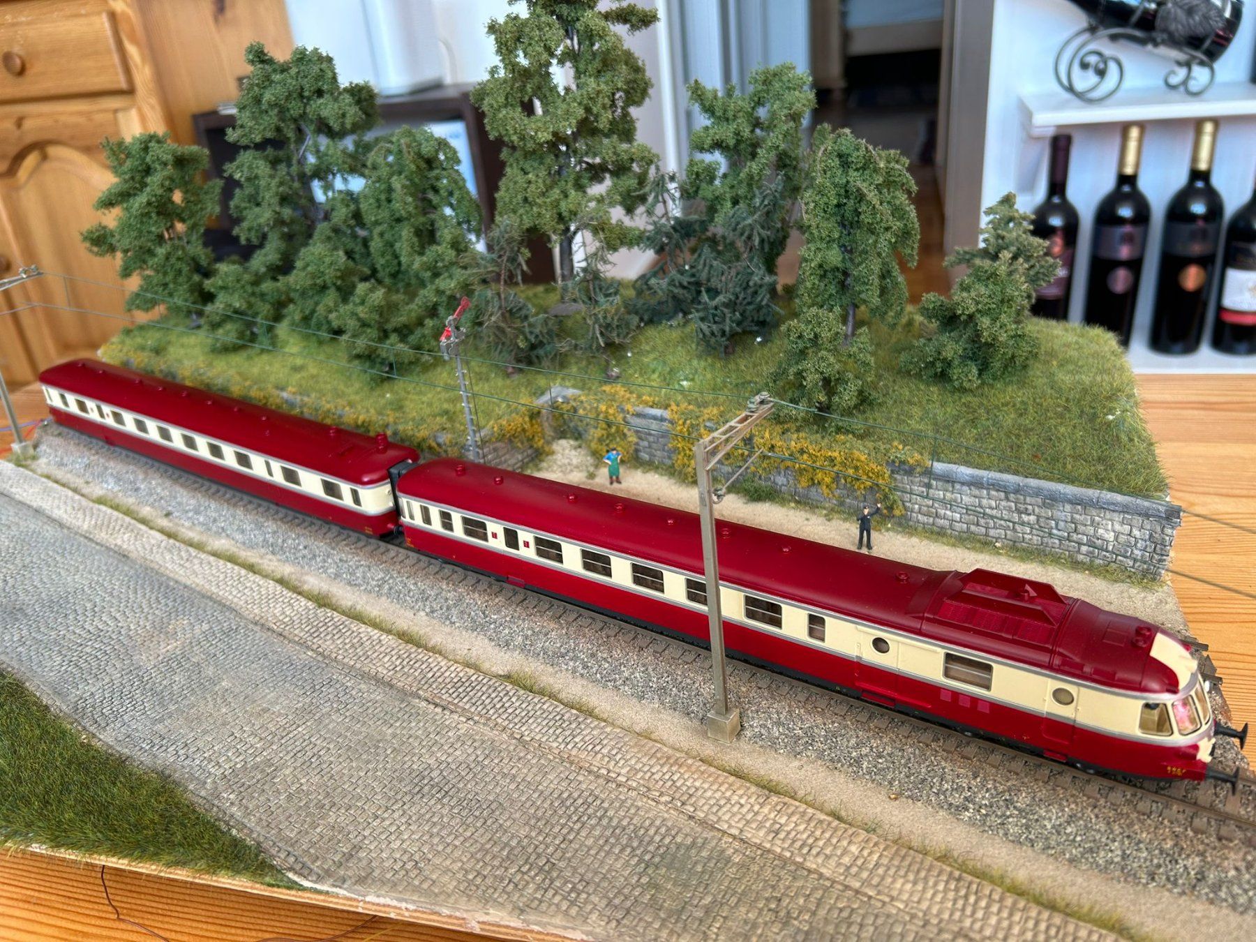 Roco Modelleisenbahnen: Roco 43033, SNCF RGP 1 TEE – Neu und originalverpackt aus Yverdon-les-Bains von far_cs8v