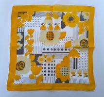 Taschentuch ±1970 gelb mit Blumen ab Fr. 3.-