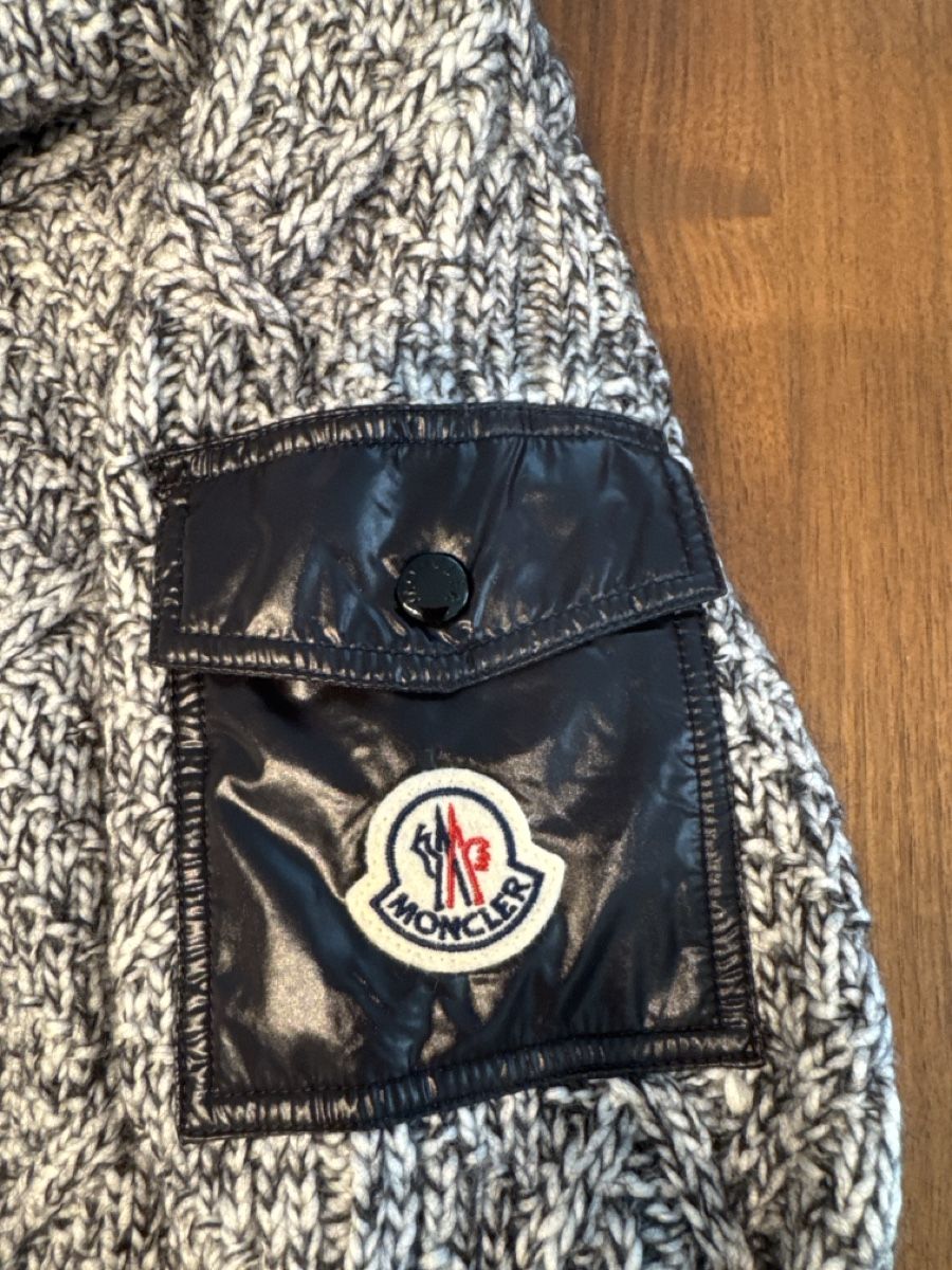 Moncler Pullover & Sweatshirts: Moncler Strickpullover – Neu (gemäss Beschreibung) aus Kilchberg ZH von Mskb 3