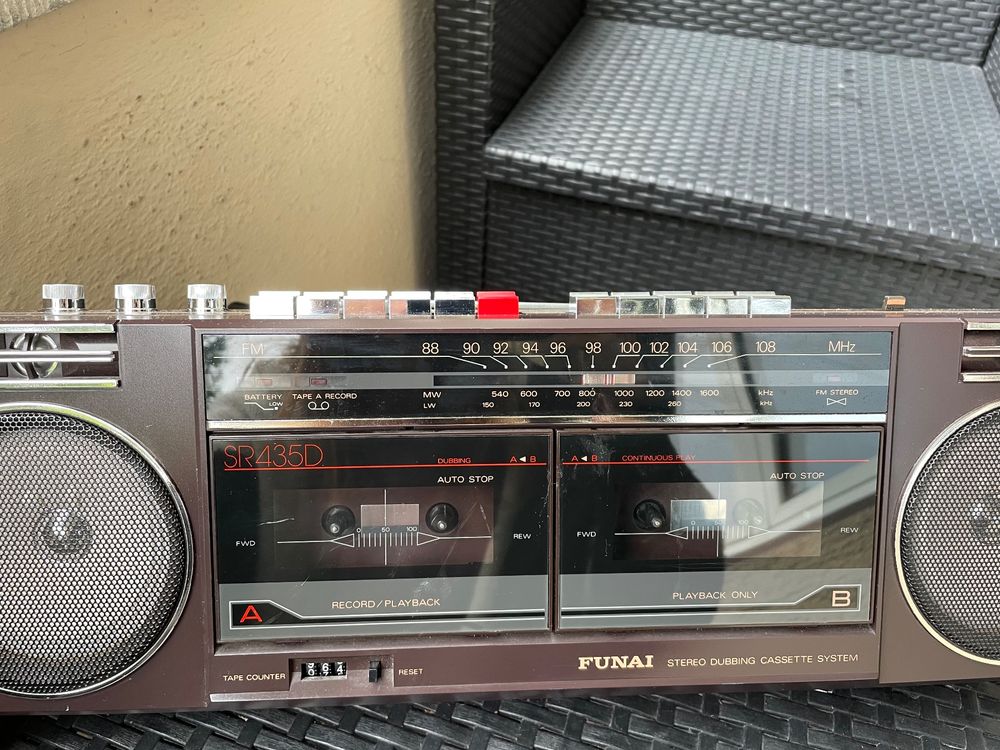 Collector Radio !!Vintage Funai Stereo & Cassette 80’s!! (Gebraucht) in ...