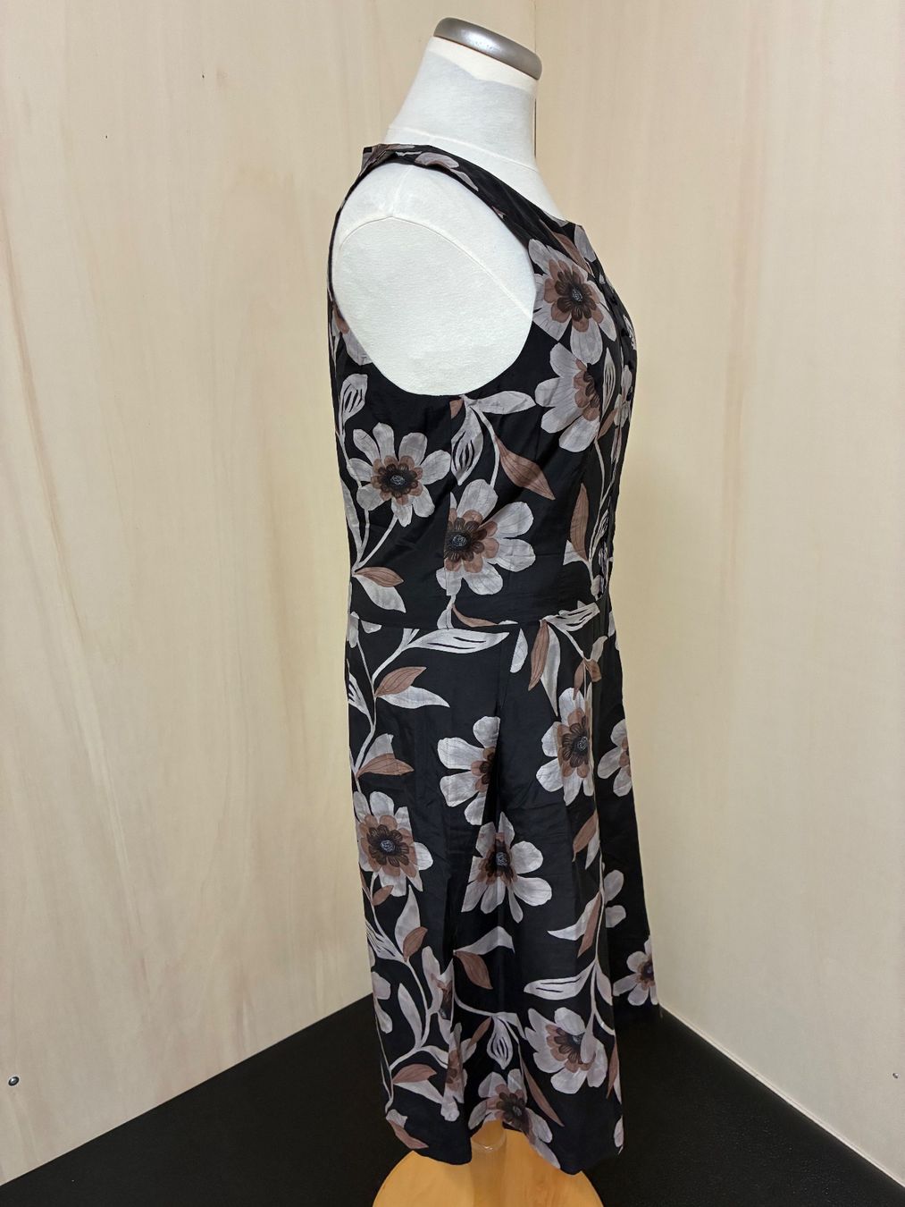 Kleider: Kleid aus Seide und Baumwolle von Jackpot – Gebraucht aus Zürich von van_5xbk 1