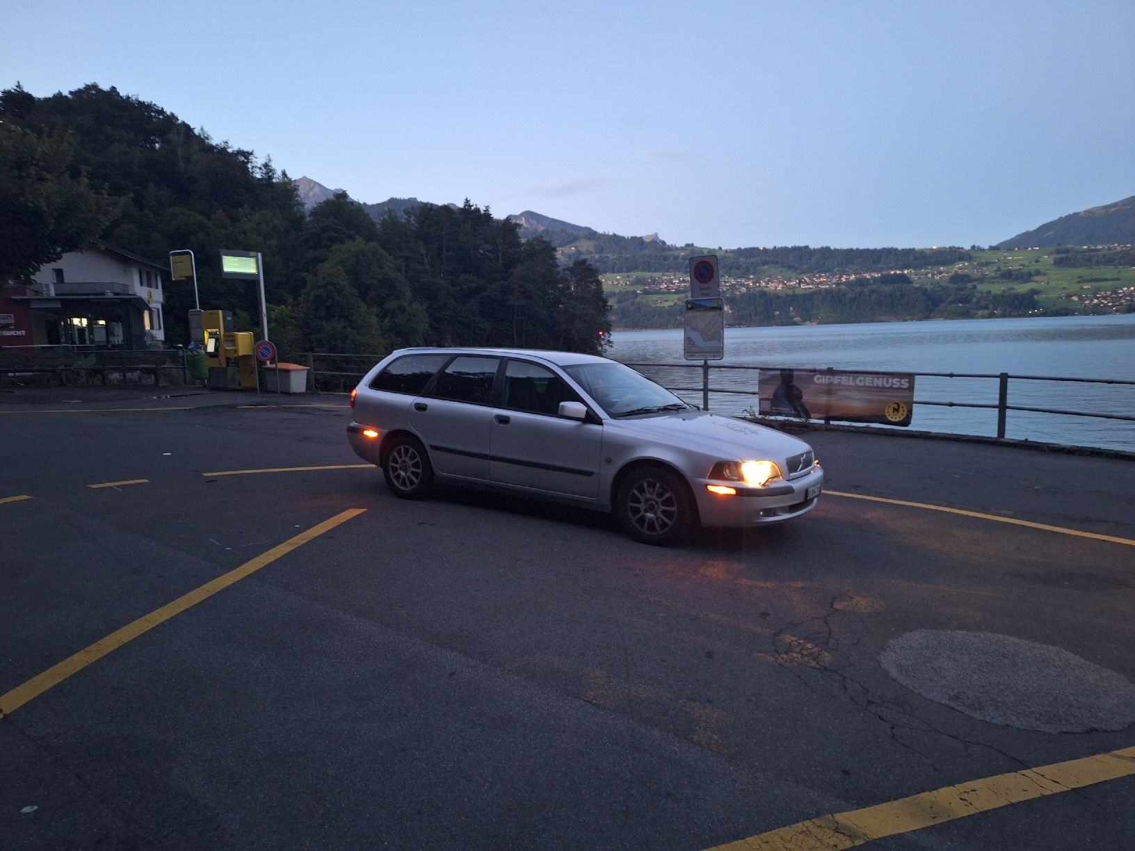 Volvo Automobili: Volvo V40 2.0 T – Usato da Wimmis venduto da gab_88qy 3
