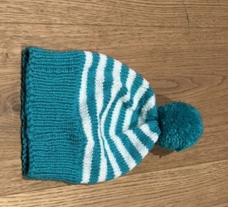 Autres vêtements garçon: Wollmütze 15cm – D'occasion à Segnas par baditschun