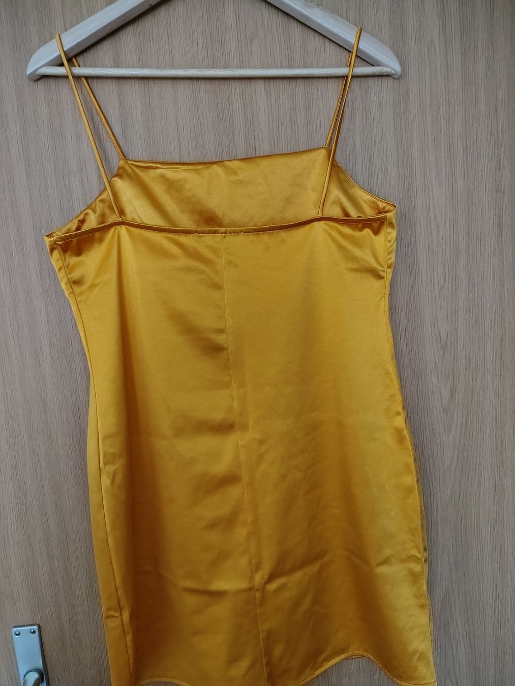 Mango Vestiti: Mango Minikleid, Gold, Gr. M, Polyester Topzustand. – Usato da Stäfa venduto da krp54 1