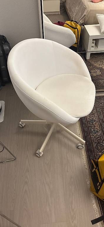 Sessel: Poltrona ikea  – Gebraucht aus Lugano von vir_pwx9