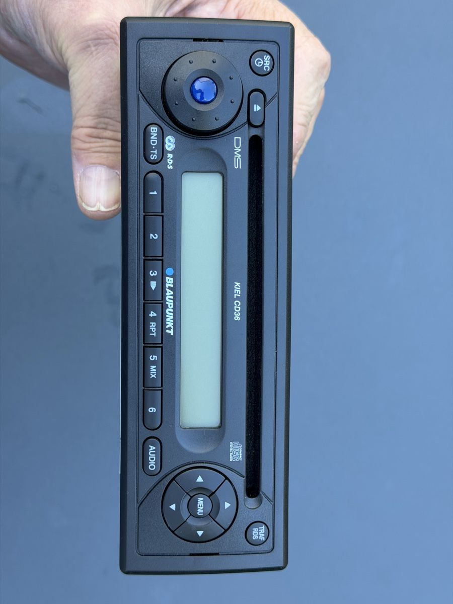 Blaupunkt Radio: Autoradio Blaupunkt Kiel CD36 – Nuovo (secondo la descrizione) da Zollikerberg venduto da wiewowasdenn 4