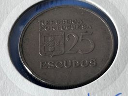 Portugal -  25 Escudos 1980