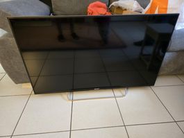 Sony Fernseher mit Standfuss guter Zustand