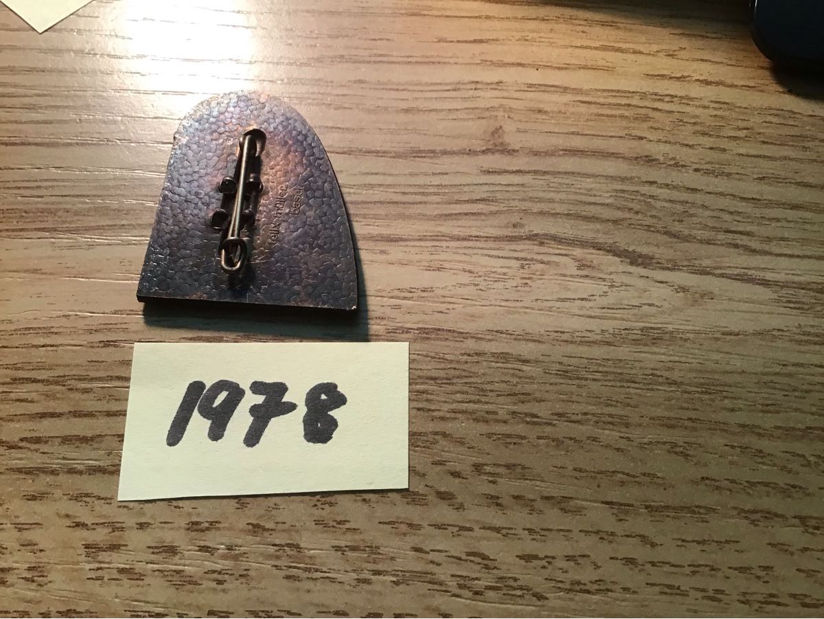Basler Placchette & Badge: Baslerfasnachtsplaketten 1978 – Usato da Arlesheim venduto da printz01 1