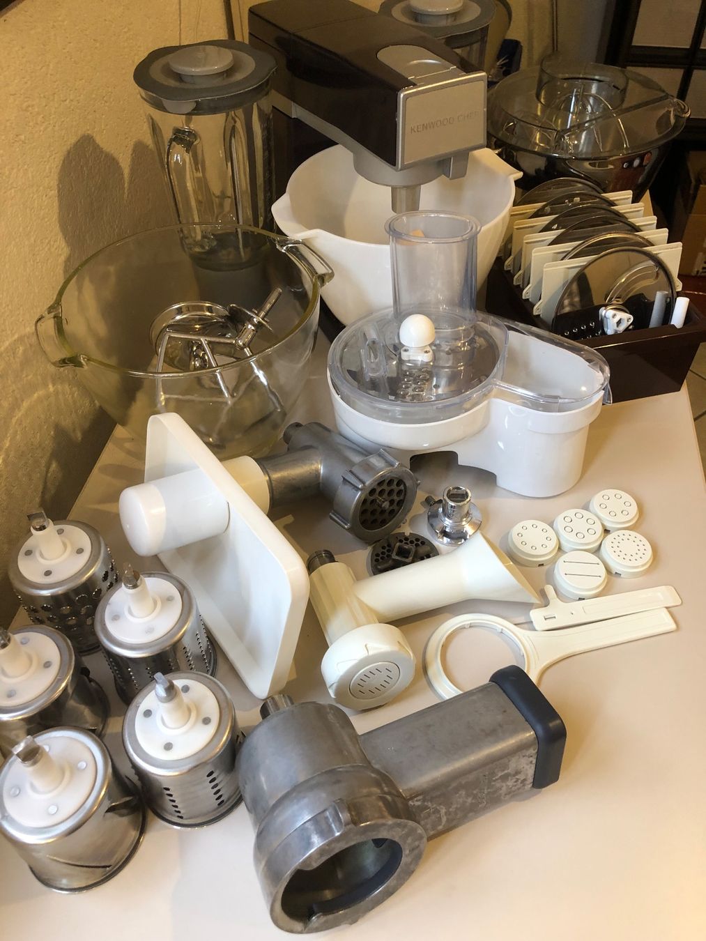 Kenwood Elettrodomestici da cucina: Küchenmaschine Kenwood Chef – Usato da Erlinsbach SO venduto da Cholipa 1