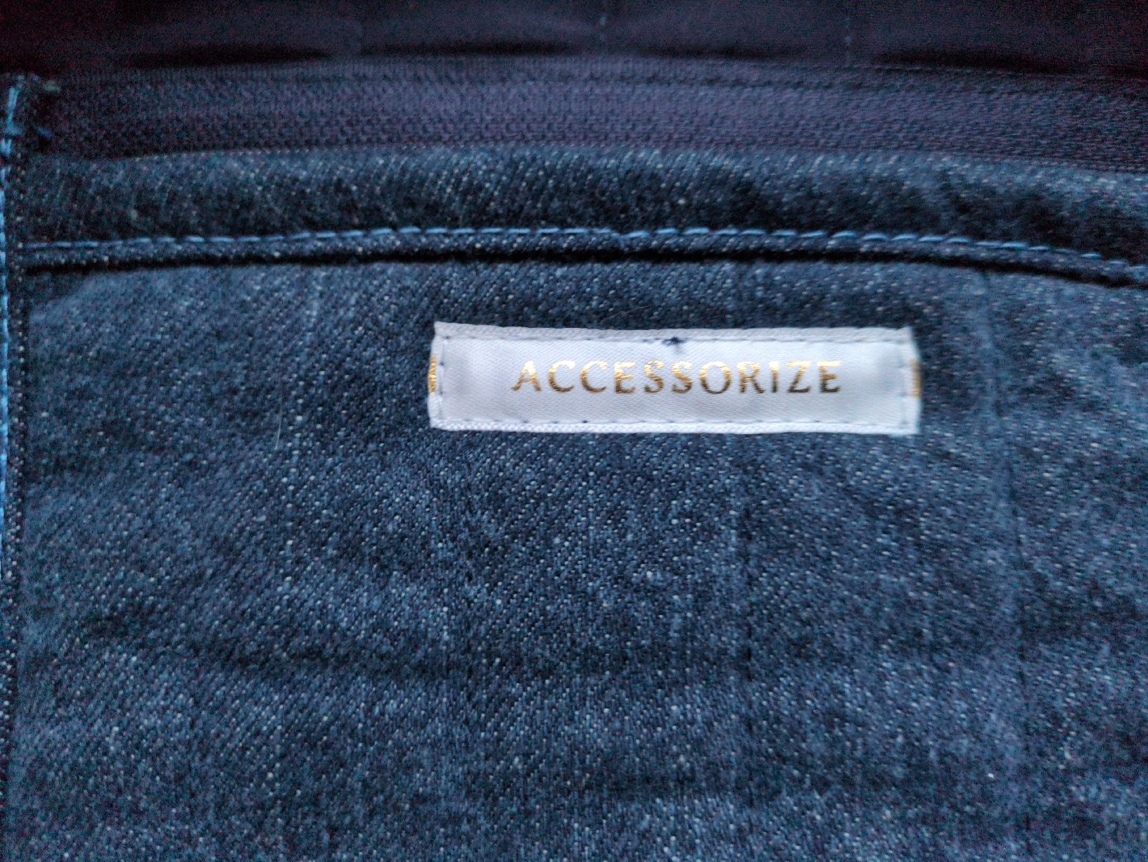 Taschen für Damen: Jeanstasche Accessorize – Gebraucht aus Wil / ZH von Tomseymoor 4