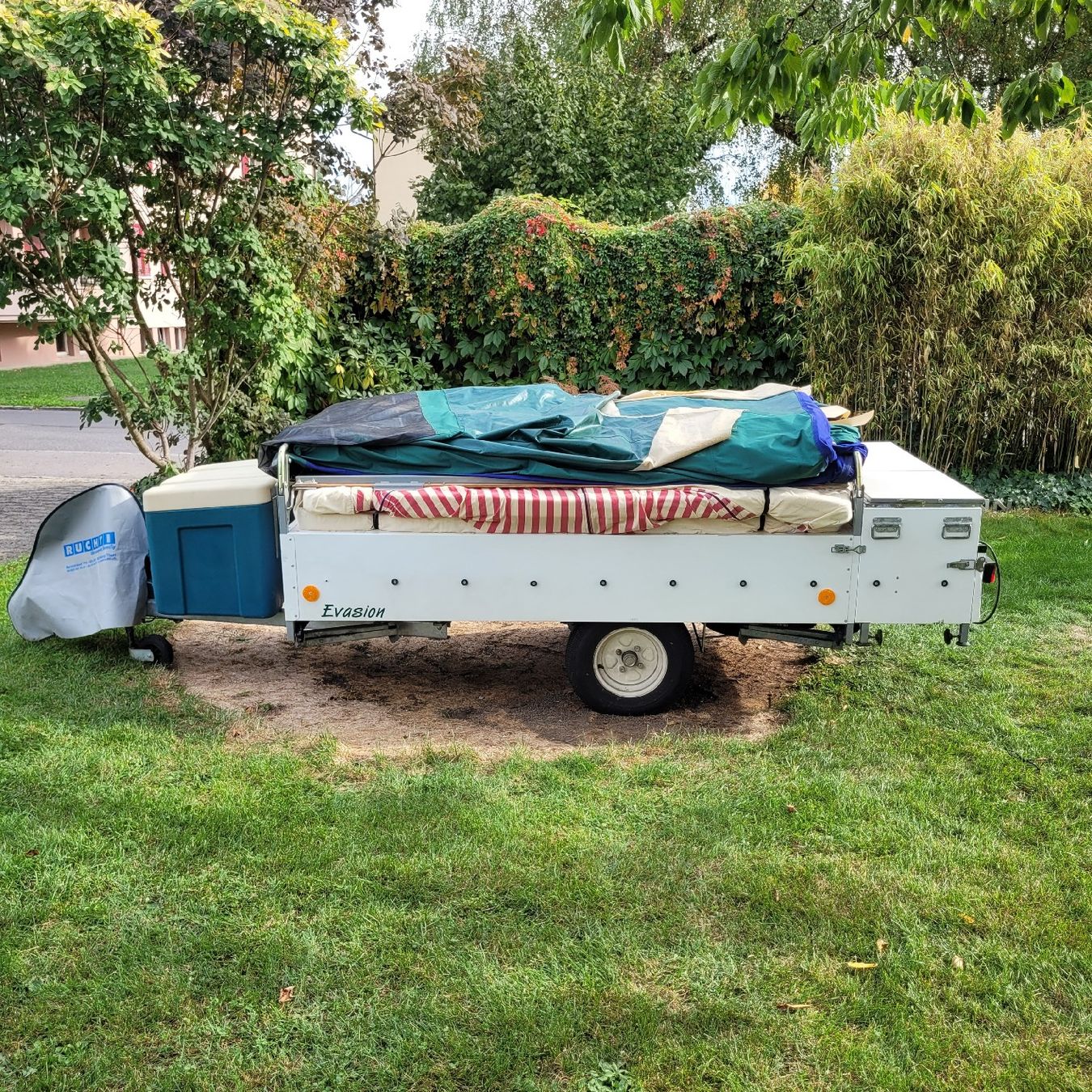 Camping Fahrzeuge: Zeltklappanhänger – Gebraucht aus Thun von Pino2018 5