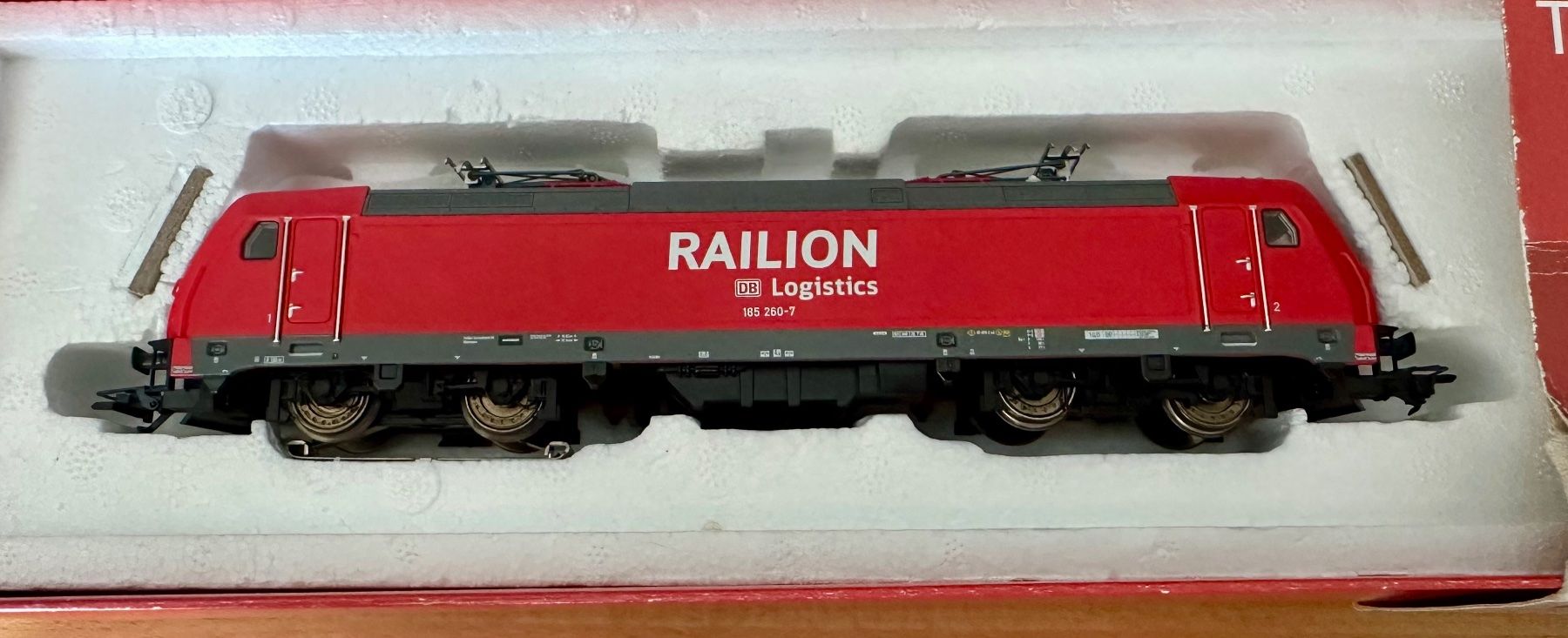 Märklin Modellini di ferrovie: Märklin 36600 DB Railion Lok Digital – Usato da Oftringen venduto da ib.85 1