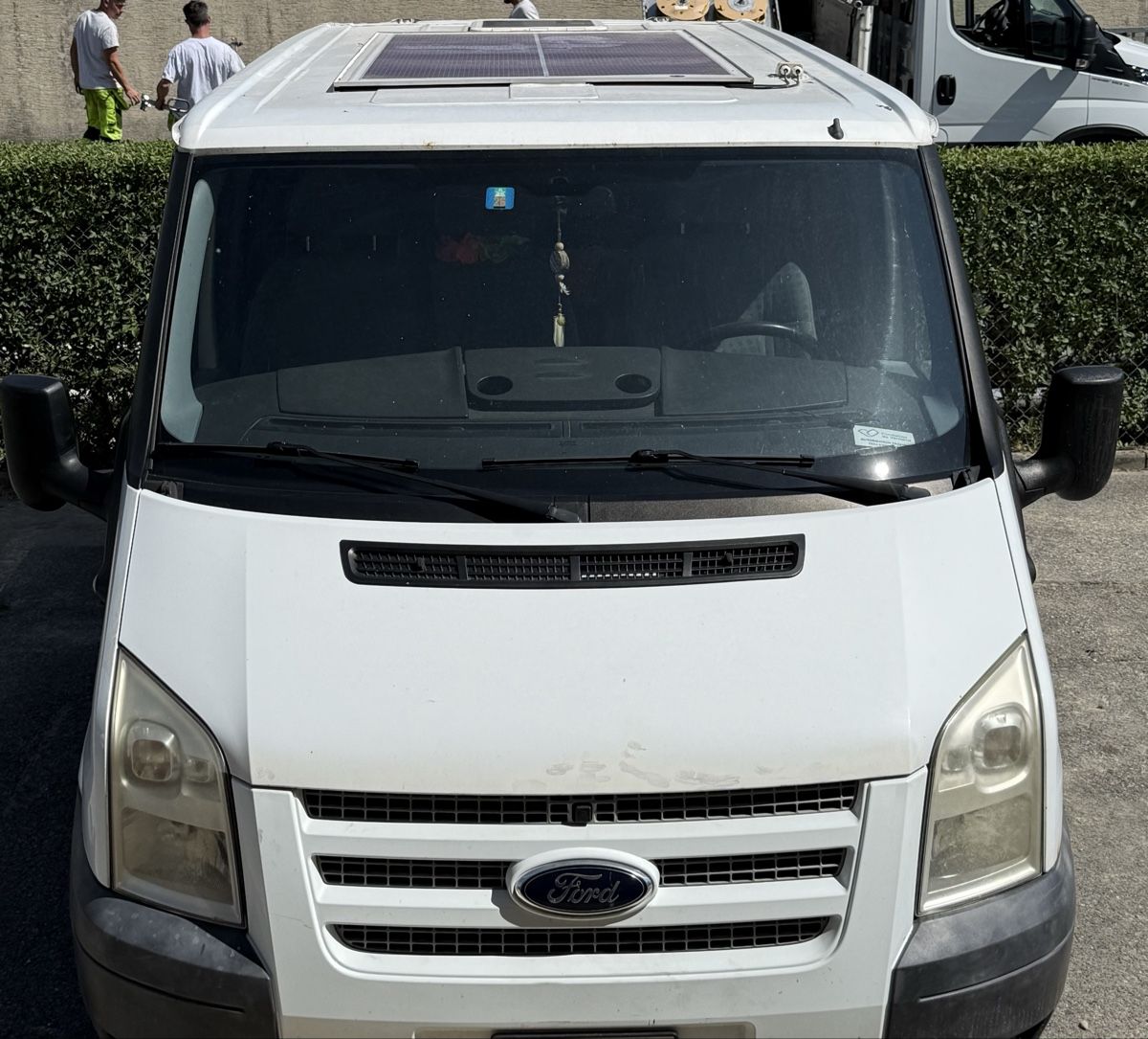 Ford Nutzfahrzeuge: Ford Transit pour bricoleur ou pour pièces – Defekt aus Orbe von G1o 1