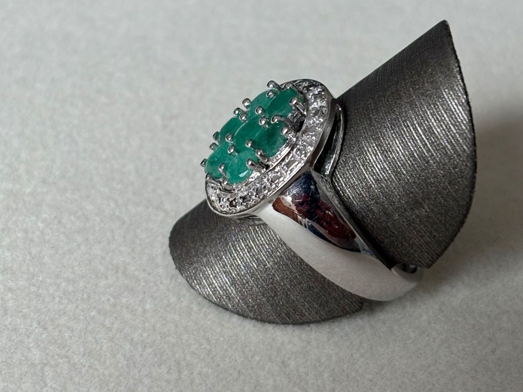 Anelli: Ring Smaragd, Silber 925, Gr. 60 – Nuovo (secondo la descrizione) da Brugg AG venduto da lau_9rvy 3