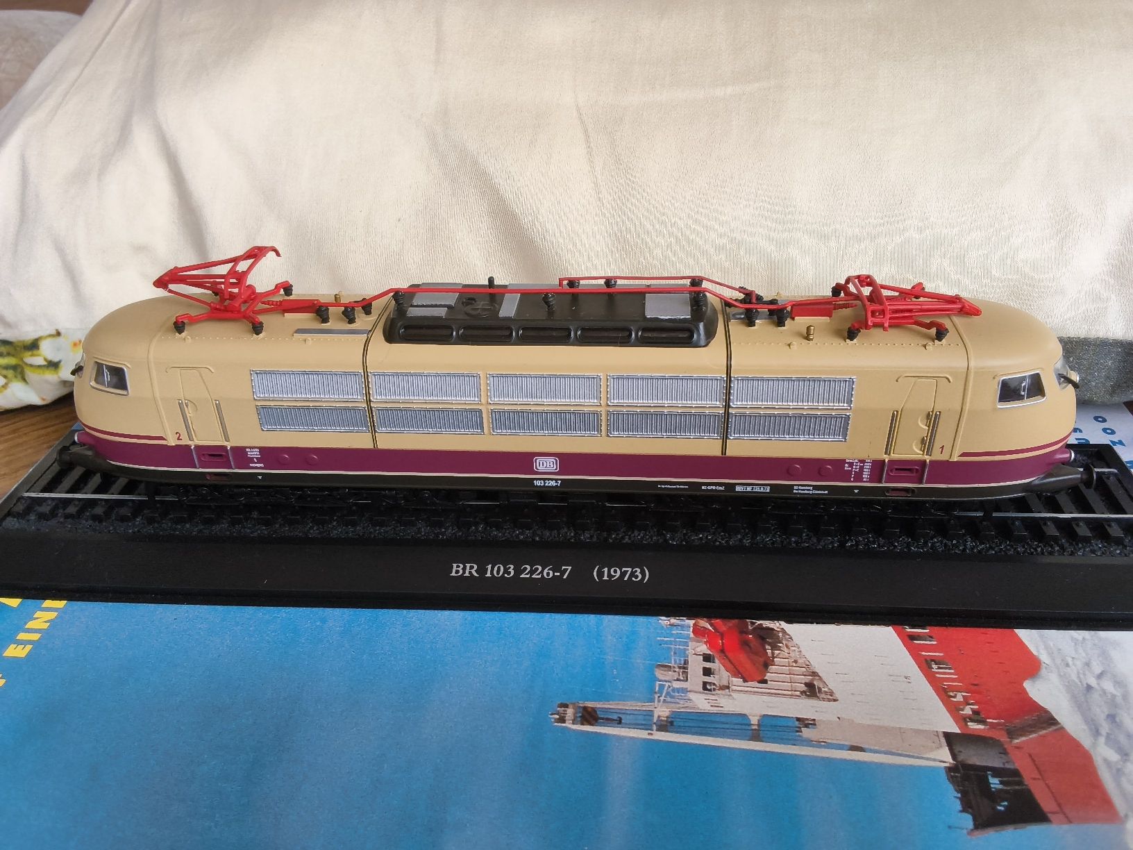 Kits de montage: DB Standmodell 1973 – D'occasion à Hallau par histoiremerveilleuse