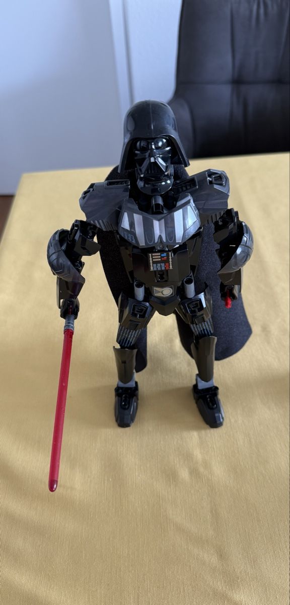 Lego Kit di costruzioni: Lego Star Wars Figur Darth Vader 75111 – Usato da Kloten venduto da Mak10auto