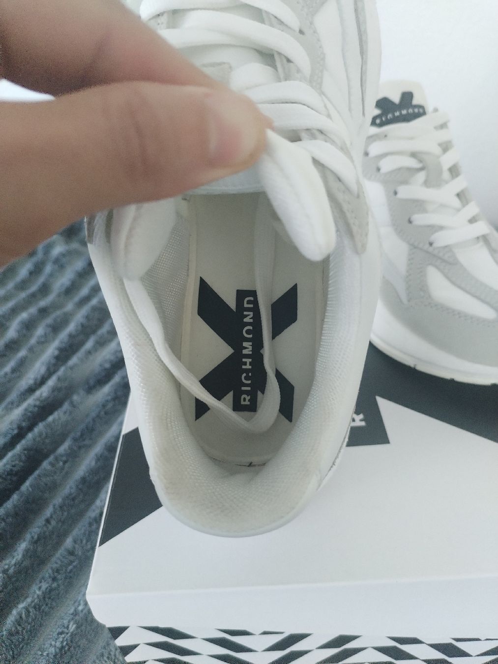 Scarpe da uomo: Des baskets – Nuovo (secondo la descrizione) da Biel/Bienne venduto da jpm_8dlz 3