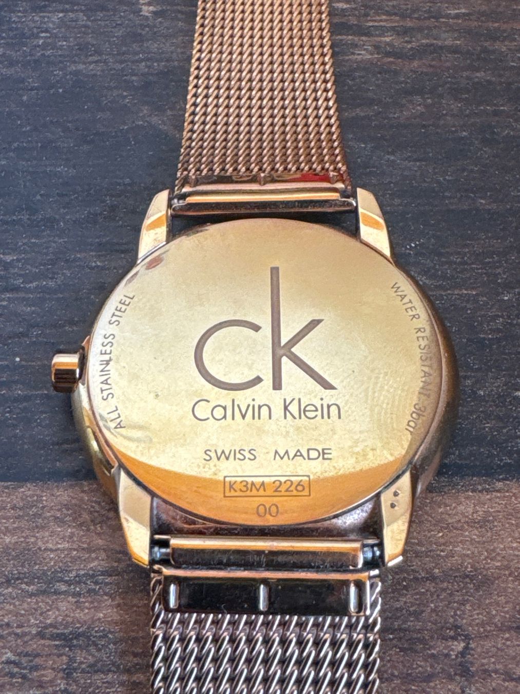 Calvin Klein Orologi: Superbe Calvin Klein minimal plaquée or – Usato da Erde venduto da CBarts 2