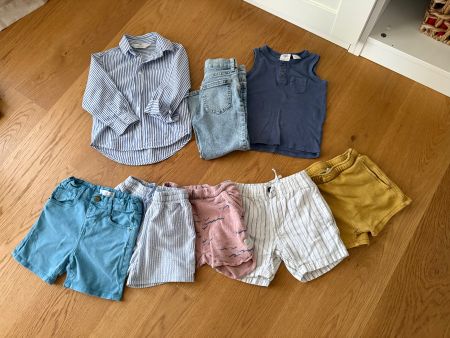 Ensemble vêtements  2-3 ans