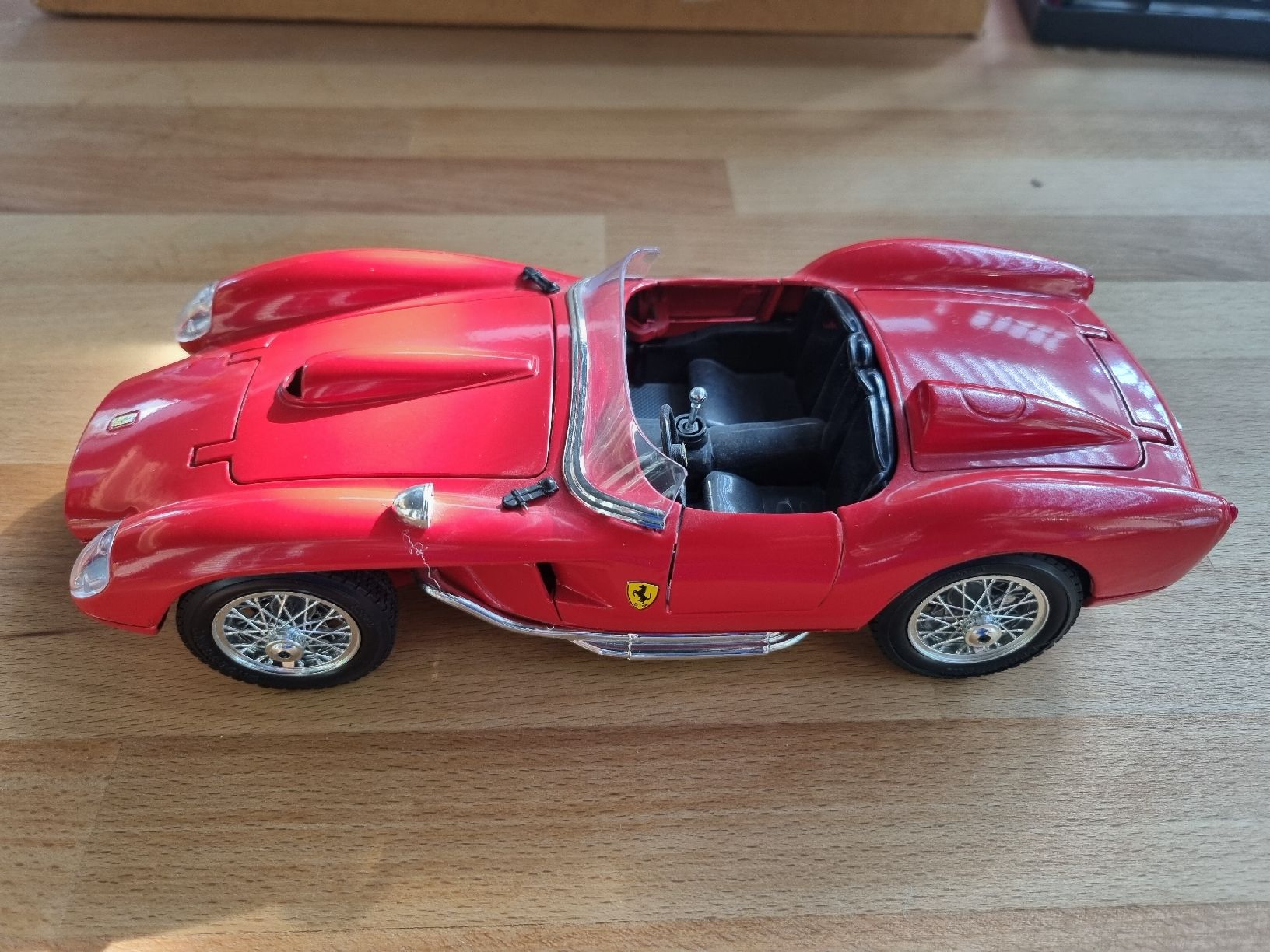 Bburago Modellini d'auto: Ferrari Bburago modellautos – Usato da Zurzach venduto da Poloniusgold 2