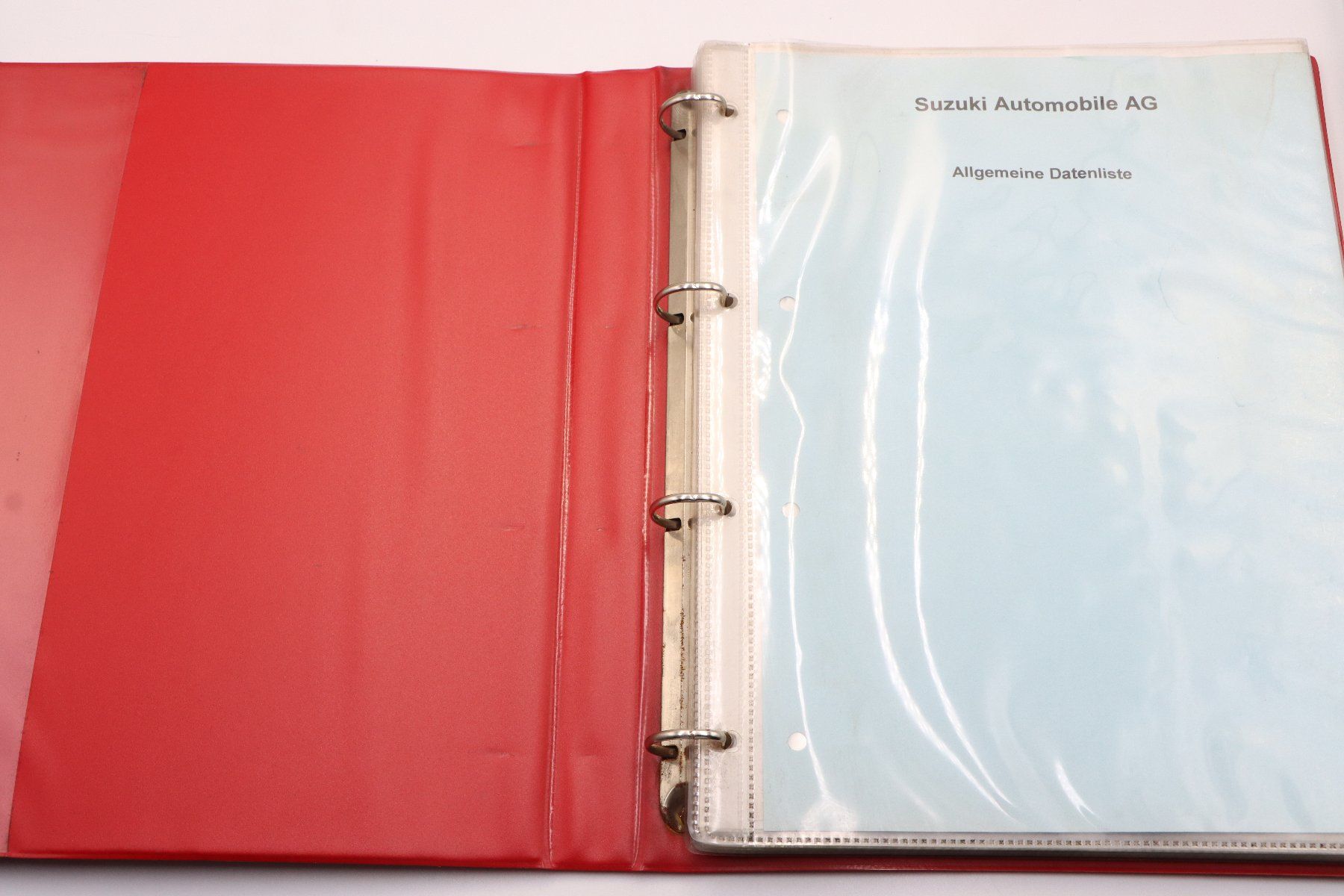 Suzuki Dokumente: Suzuki Händler Datenliste Ordner 1993 – Gebraucht aus Bühl b.Aarberg von Collectorpassions 2