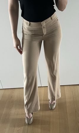 Beige Stoffhose gestreift Gr. 36 Büro elegant chic Hose  NEU