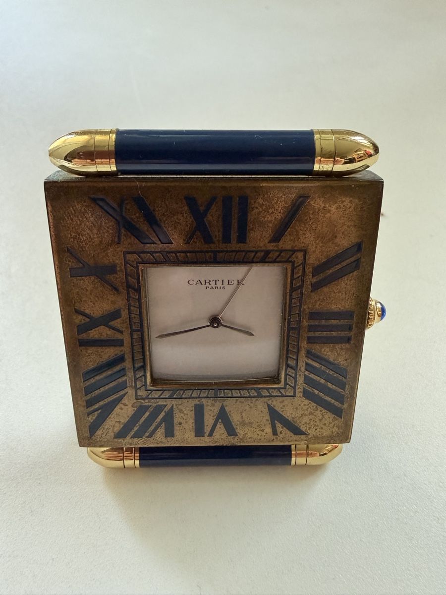 Cartier Stand- & Wanduhren: Pendulette de voyage Cartier  – Gebraucht aus Lausanne von Pascal9999