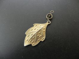 Altes Abzeichen - Eichenblatt