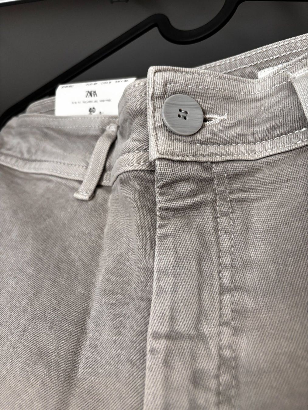 Zara Jeans: Zara Jeans – Nuovo e nell'imballaggio originale da Männedorf venduto da jad_l7jg 1